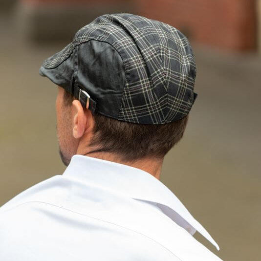 Mens Flat Cap in Grey Check. - ENVI